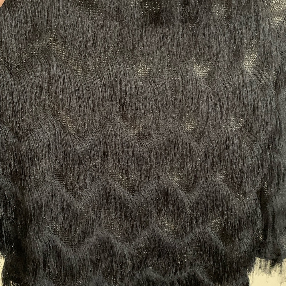 Fringe Top - Picture 3 of 3